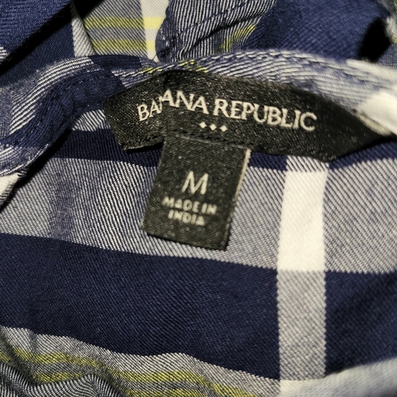 ***3/$30*** Banana Republic Top - Picture 5 of 5